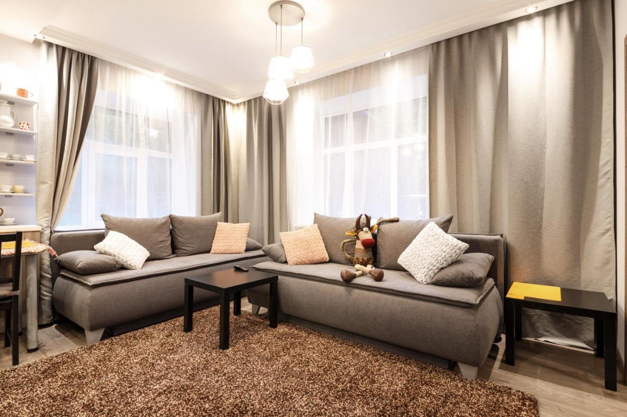 ריגה Parkcosylux Two Bedrooms Apart Free Parking מראה חיצוני תמונה