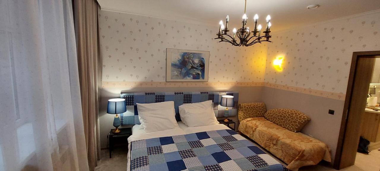 ריגה Parkcosylux Two Bedrooms Apart Free Parking מראה חיצוני תמונה
