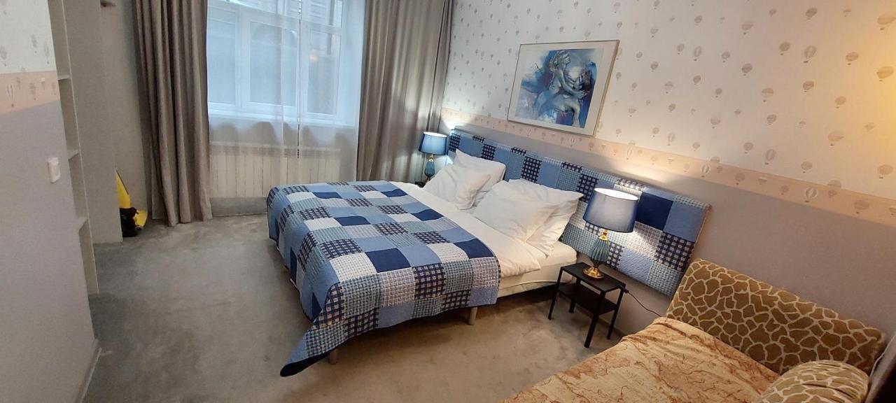 ריגה Parkcosylux Two Bedrooms Apart Free Parking מראה חיצוני תמונה