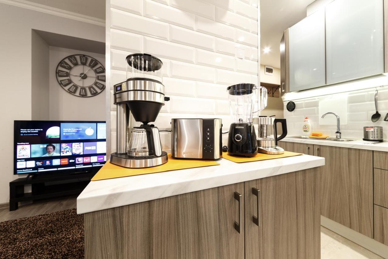 ריגה Parkcosylux Two Bedrooms Apart Free Parking מראה חיצוני תמונה