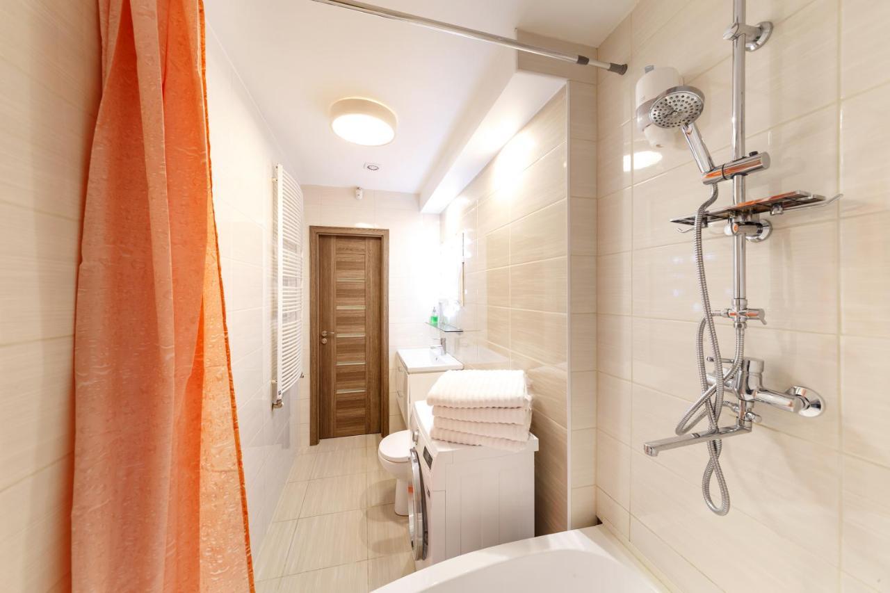 ריגה Parkcosylux Two Bedrooms Apart Free Parking מראה חיצוני תמונה