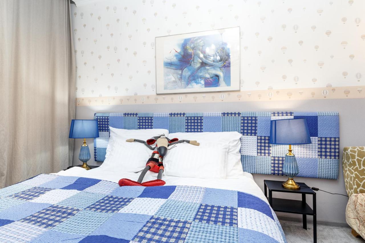 ריגה Parkcosylux Two Bedrooms Apart Free Parking מראה חיצוני תמונה